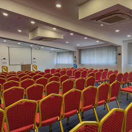 Sera Center فندق ترابزون
