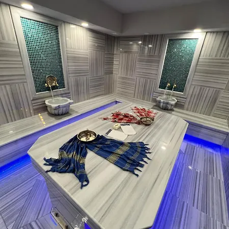 Sera Center فندق