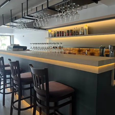 فندق Sera Center