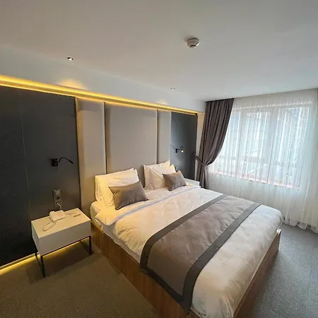 Sera Center ترابزون