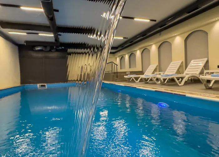 Sera Center Hotel 4*