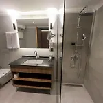 Sera Center 酒店 特拉布宗