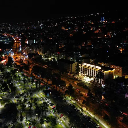 Hotel Sera Center