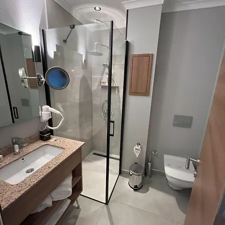 Sera Center Hotel